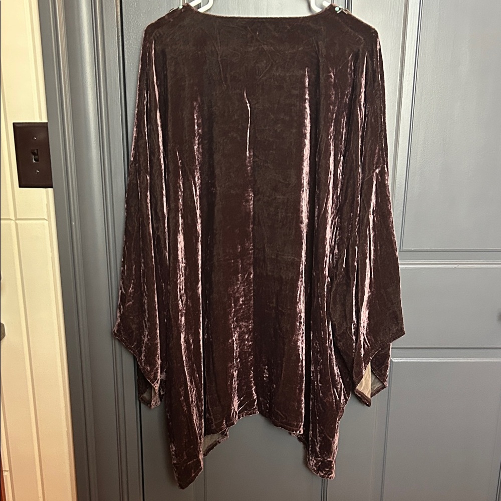 Double D Ranch Velvet Tunic Top in Deep Brown - Picture 6 of 6